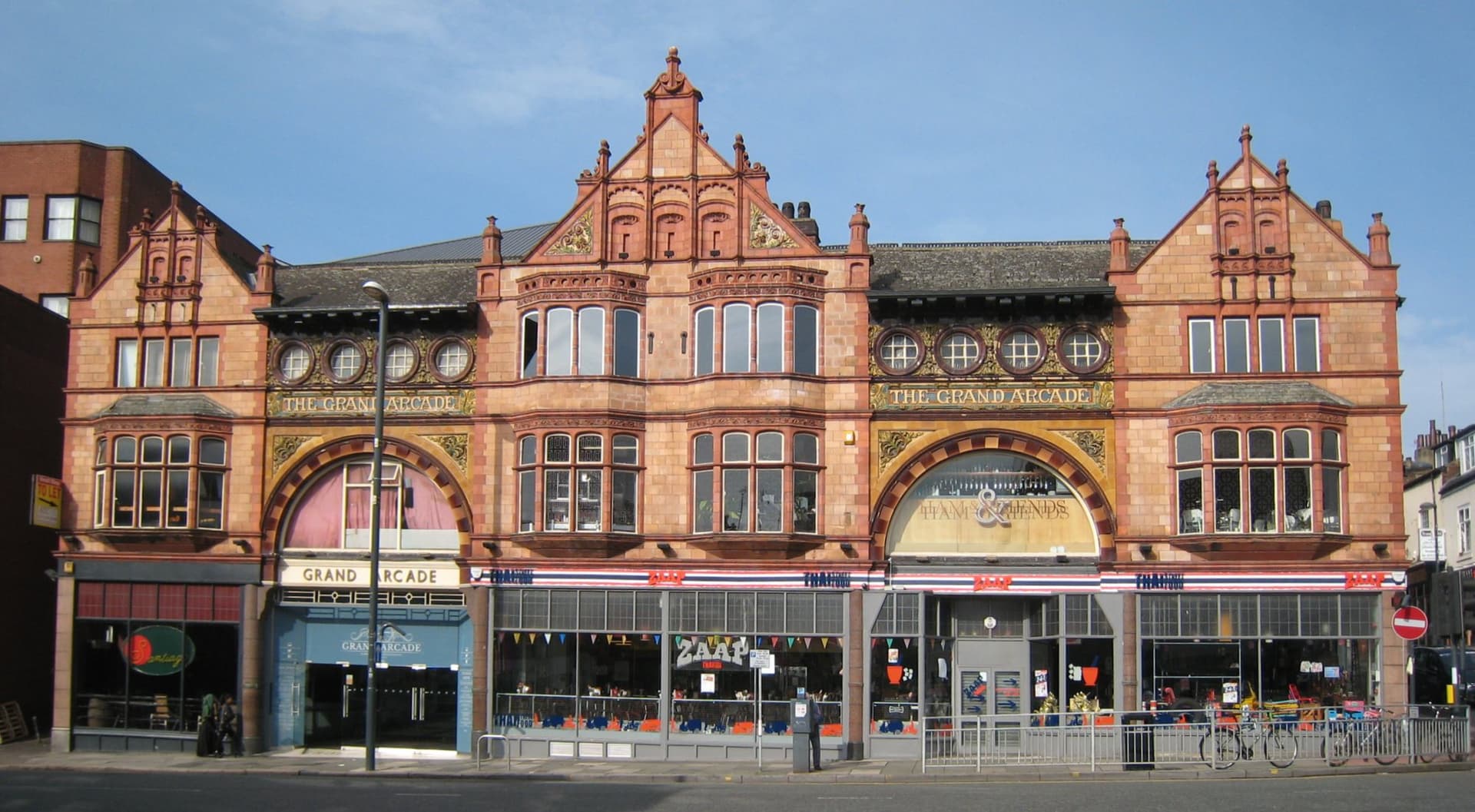 Grand Arcade exterior 7 Sep 2017